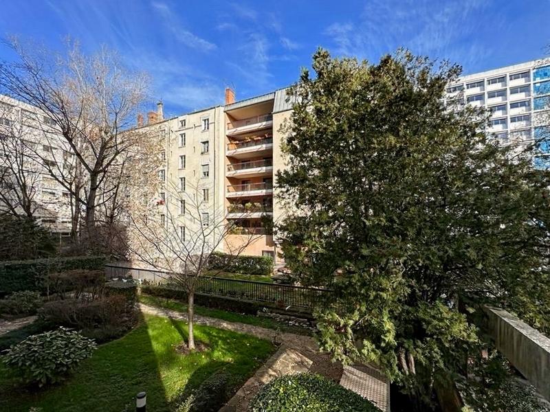 Appartement - 109 m² - 5 pièces