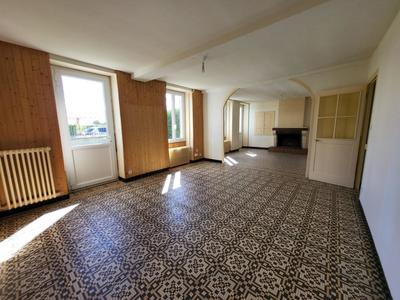 Maison en pierre - 100 m² - 4 pièces