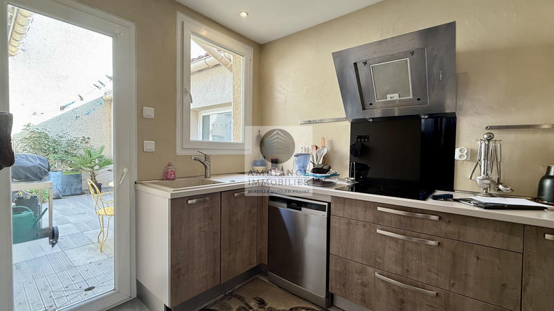 Maison - 145 m² - 6 pièces