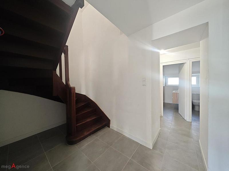 Maison - 89 m² - 5 pièces