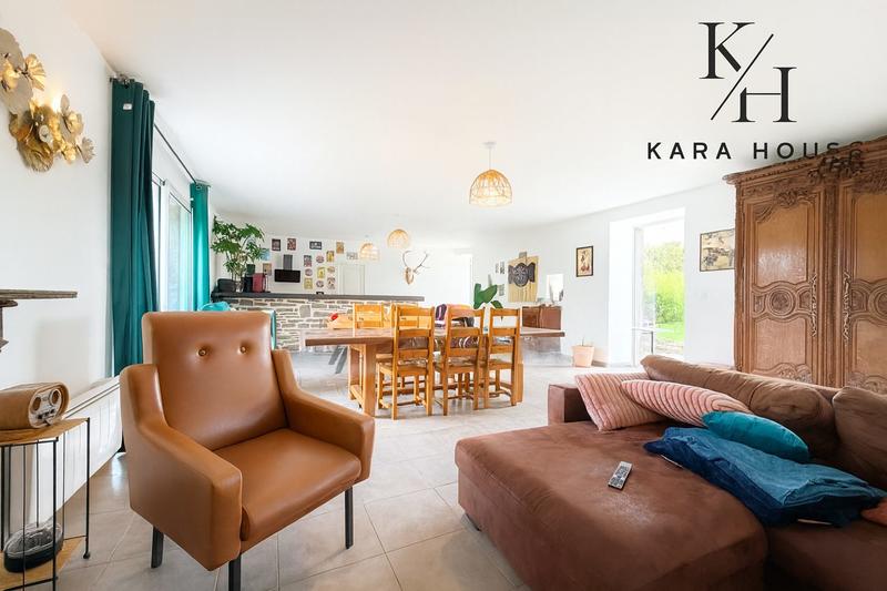 Maison ancienne - 312 m² - 10 pièces