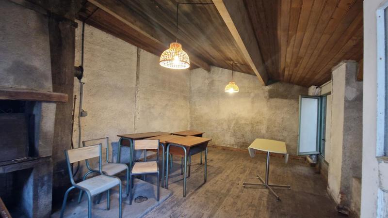 Maison - 165 m² - 8 pièces