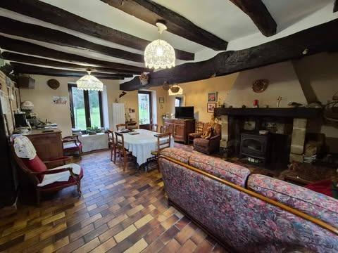 Maison - 94 m² - 4 pièces