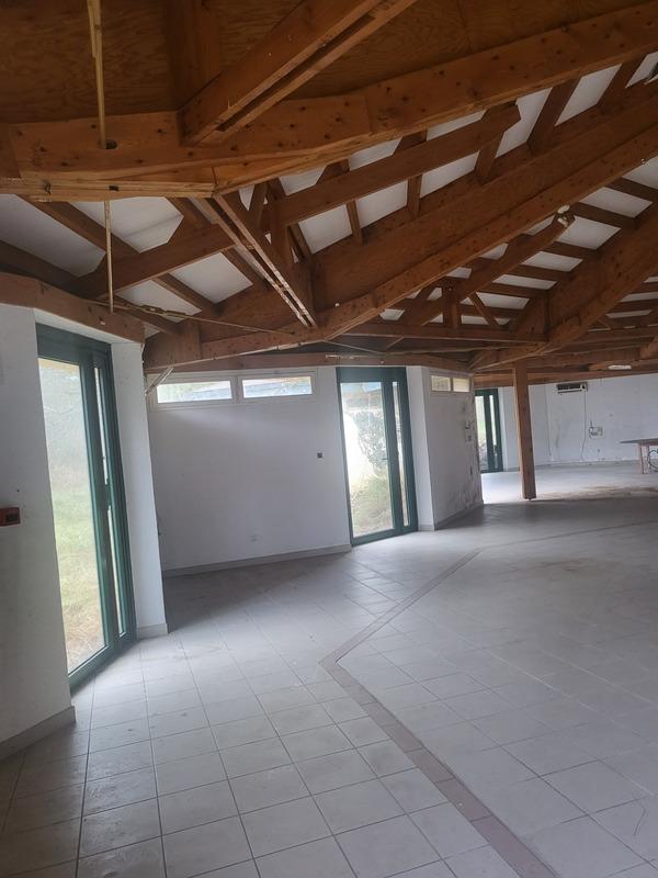 Terrain constructible - 35 648 m²