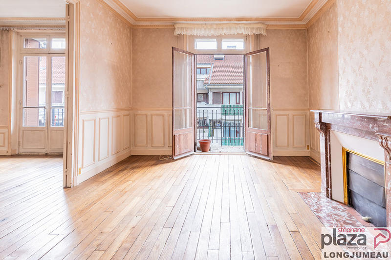 Appartement - 82 m² - 4 pièces