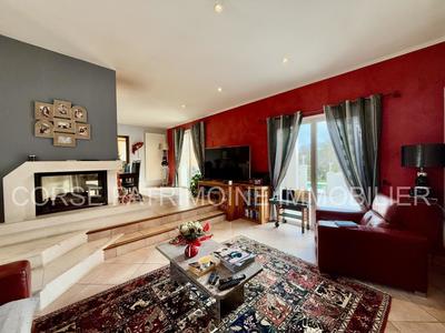 Villa - 280 m² - 9 pièces