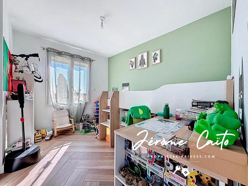 Maison - 83 m² - 4 pièces