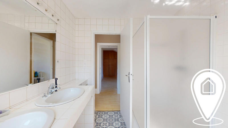 Appartement - 70 m² - 3 pièces