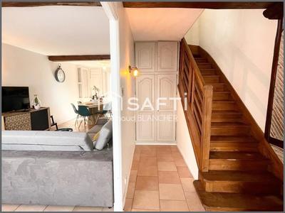 Maison - 104 m² - 6 pièces