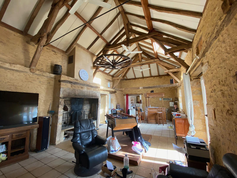 Maison - 207 m² - 6 pièces