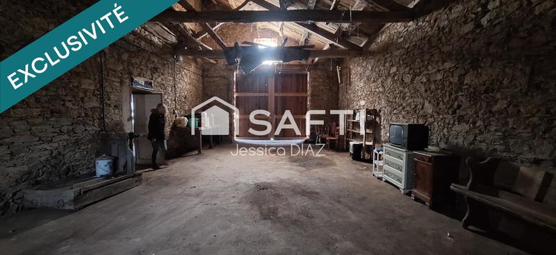 Maison - 280 m² - 12 pièces