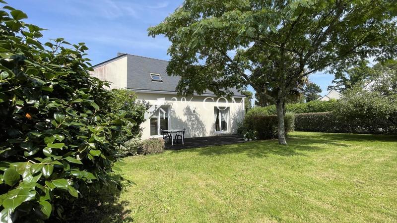 Maison - 92 m² - 4 pièces