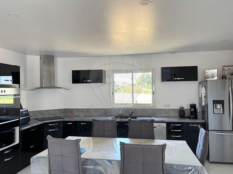 Maison - 114 m² - 4 pièces