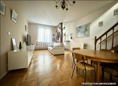 Maison - 100 m² - 4 pièces