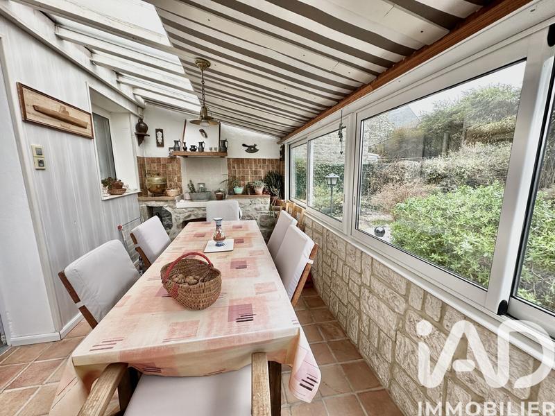 Maison - 200 m² - 9 pièces