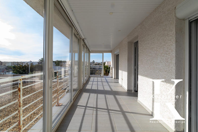 Maison - 179 m² - 7 pièces