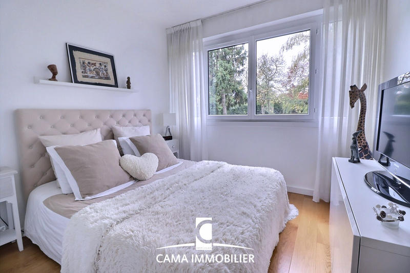 Appartement - 81 m² - 3 pièces