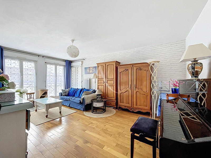 Appartement - 83 m² - 4 pièces