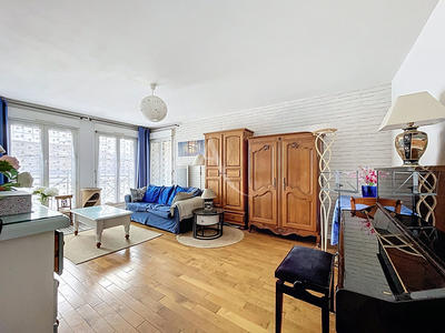 Appartement - 83 m² - 4 pièces