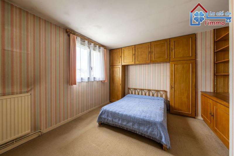 Maison - 95 m² - 4 pièces