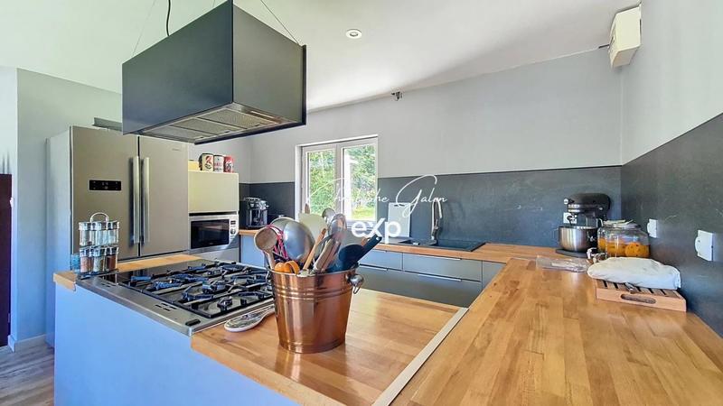 Maison - 129 m² - 6 pièces