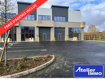 Local d'activités - 457 m²