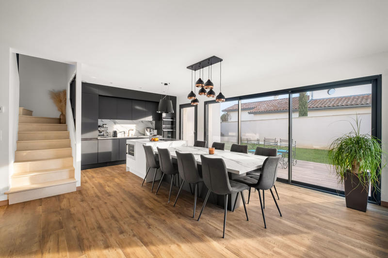 Maison - 111 m² - 5 pièces