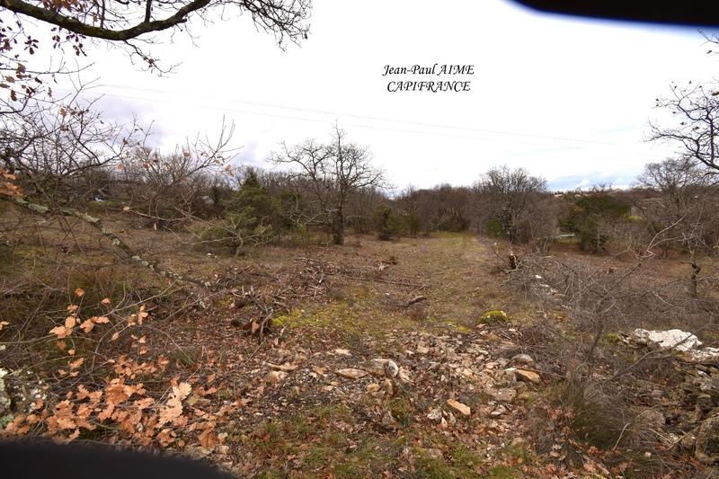 Terrain constructible - 1 970 m²