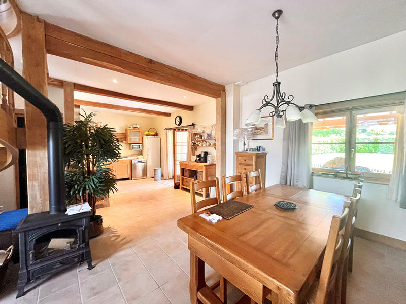 Maison - 128 m² - 5 pièces