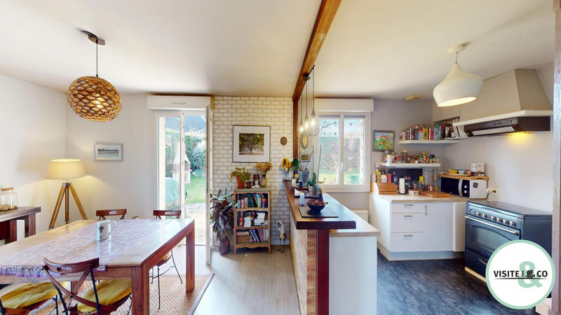 Maison - 85 m² - 5 pièces