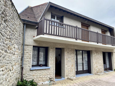 Maison - 120 m² - 5 pièces
