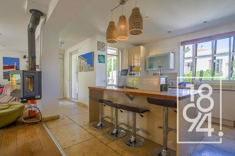 Villa - 223 m² - 5 pièces