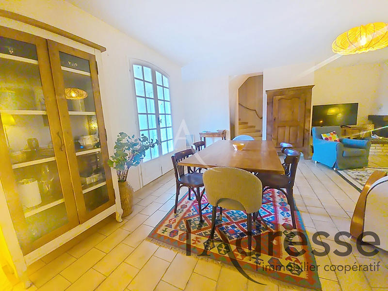 Maison - 133 m² - 5 pièces