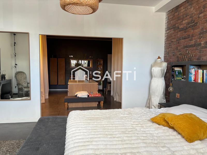 Maison - 278 m² - 7 pièces