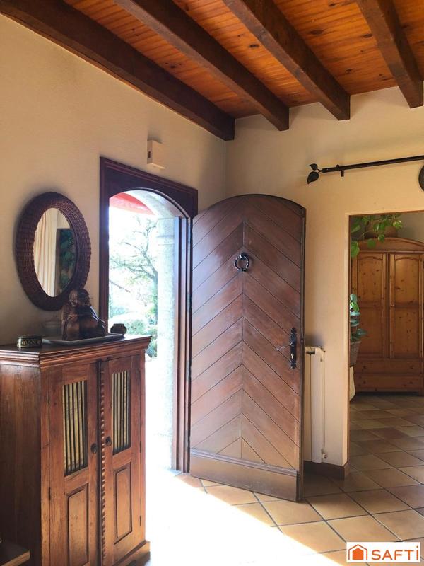 Maison - 152 m² - 7 pièces