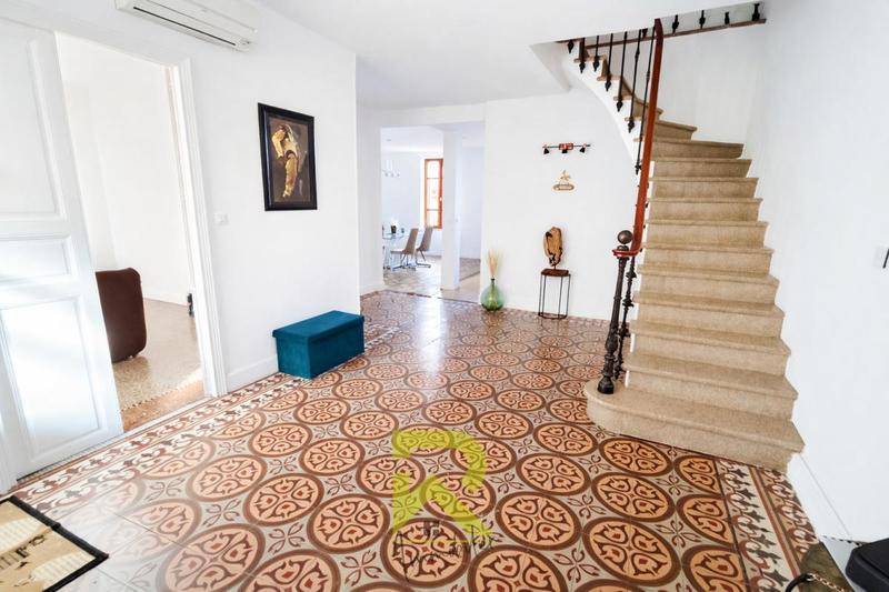 Maison - 170 m² - 6 pièces