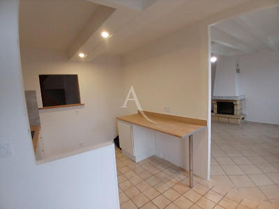 Maison - 122 m² - 4 pièces