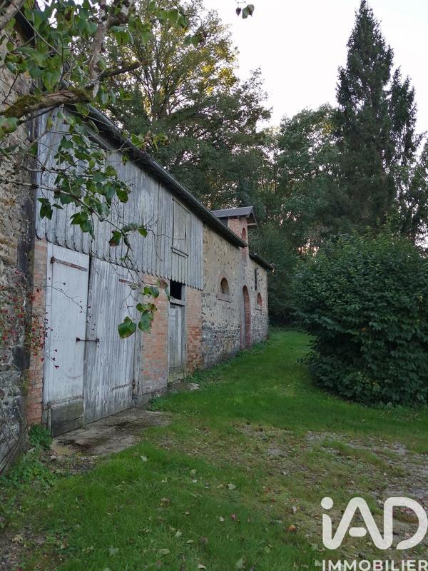 Maison - 420 m² - 12 pièces