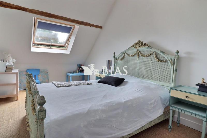 Maison ancienne - 225 m² - 7 pièces