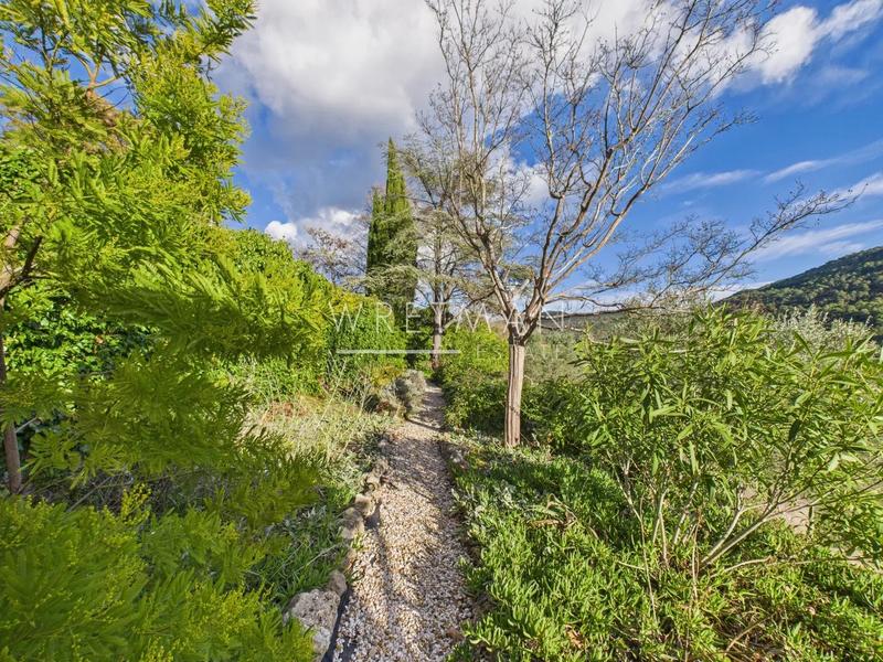 Maison - 141 m² - 5 pièces