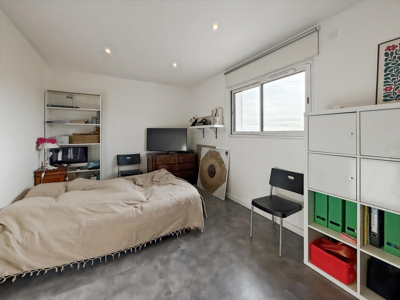 Maison - 180 m² - 6 pièces