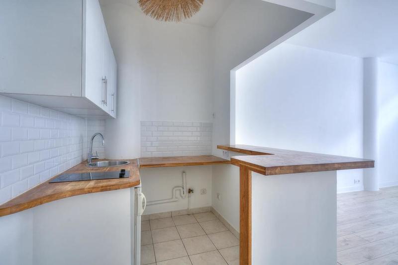 Studio - 41 m² - 1 pièce