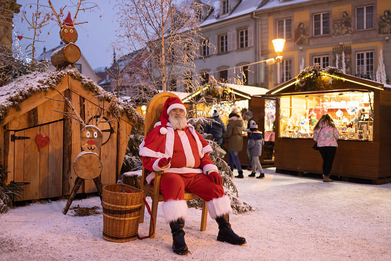 Rencontrez le Père Noël et la Mère Noël
