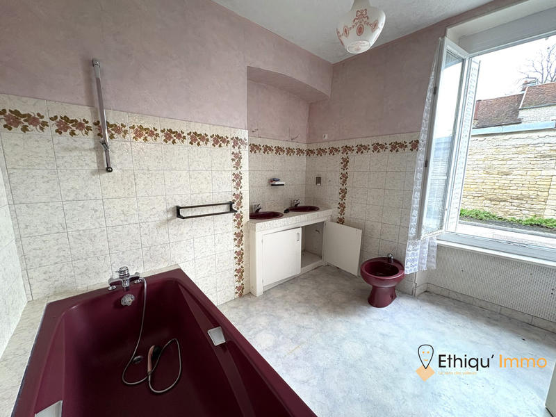 Maison ancienne - 130 m² - 4 pièces