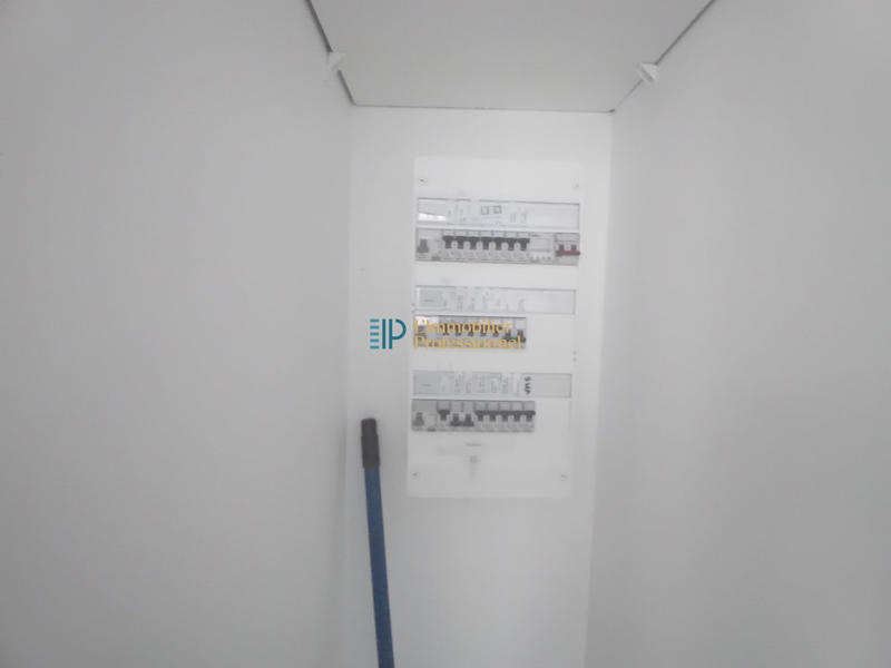 Local commercial - 56 m² - 2 pièces