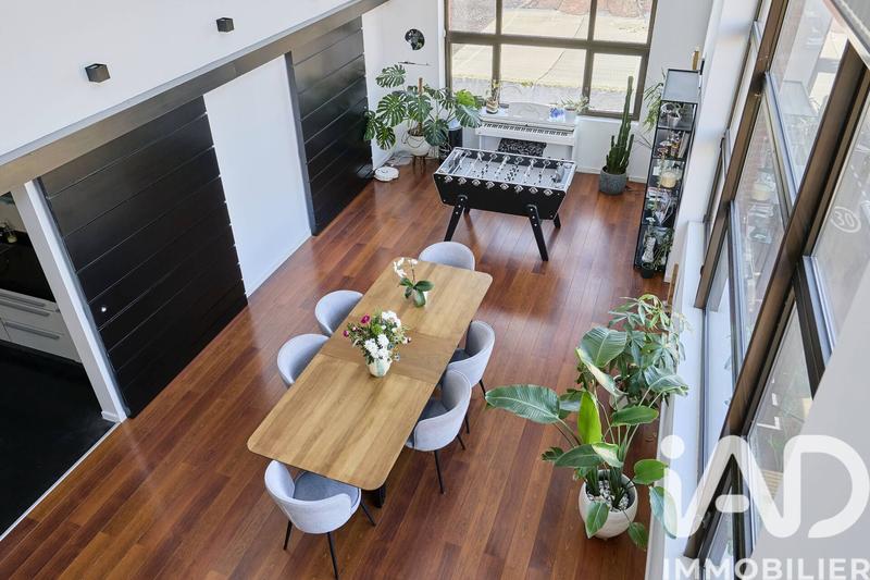Loft - 210 m² - 5 pièces