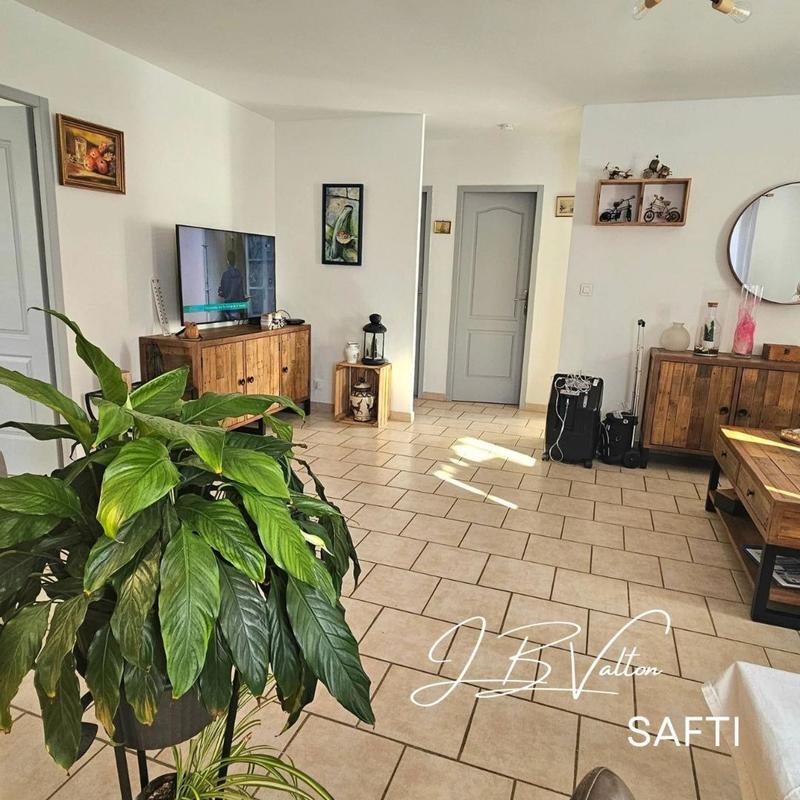 Maison - 85 m² - 4 pièces