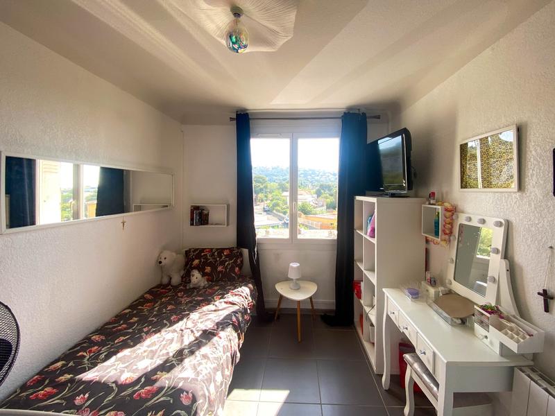 Appartement - 67 m² - 4 pièces