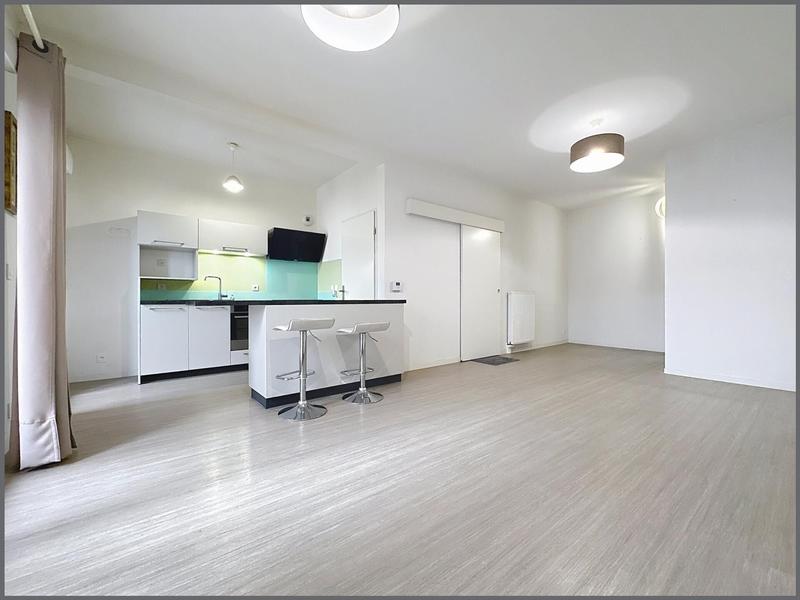 Appartement - 70 m² - 3 pièces