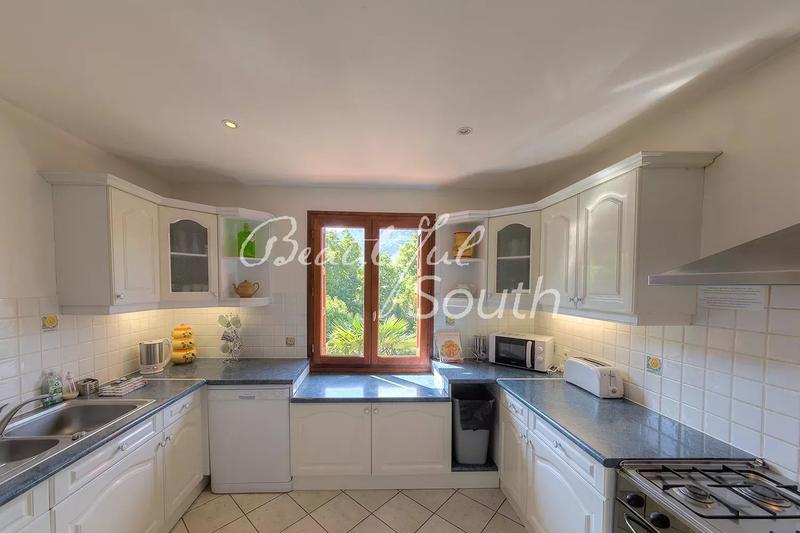 Gîte - 560 m² - 20 pièces